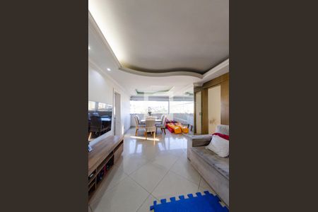 Sala de apartamento à venda com 3 quartos, 96m² em Padre Eustáquio, Belo Horizonte