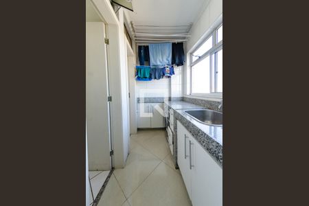 Apartamento à venda com 96m², 3 quartos e 2 vagasÁrea de serviço