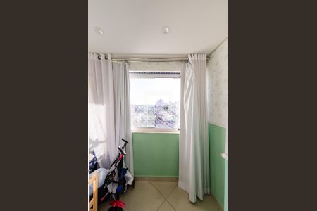 Apartamento à venda com 96m², 3 quartos e 2 vagasQuarto 2