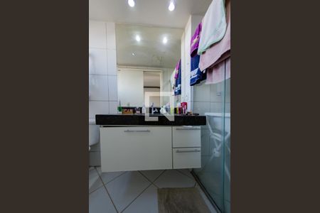 Apartamento à venda com 96m², 3 quartos e 2 vagasBanheiro suíte