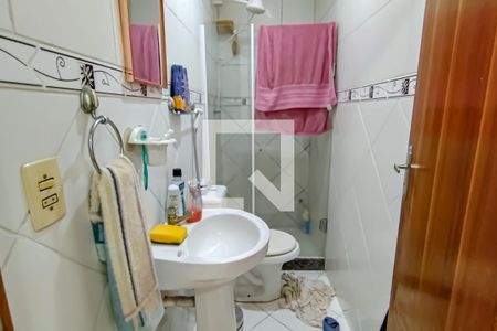 Apartamento à venda com 51m², 2 quartos e 1 vaga Apartamento à venda com 51m², 2 quartos e 1 vagaBanheiro