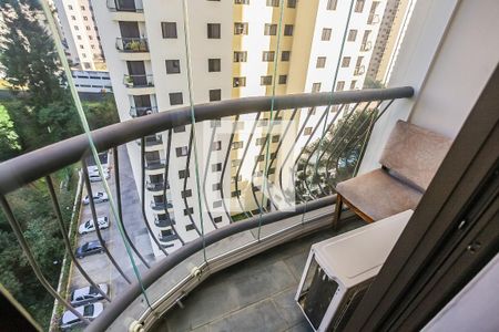 Apartamento à venda com 110m², 3 quartos e 2 vagasSuíte - Varanda