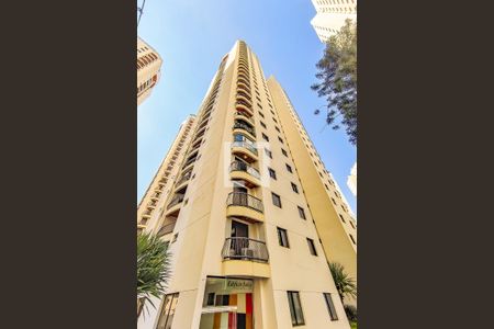 Apartamento à venda com 110m², 3 quartos e 2 vagasFachada