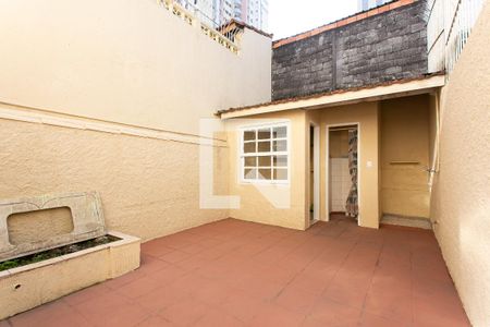 Casa à venda com 80m², 2 quartos e 1 vagaQuintal