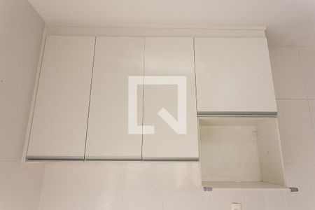 Casa à venda com 80m², 2 quartos e 1 vagaCozinha - Armários