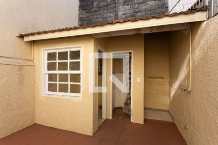 Casa à venda com 80m², 2 quartos e 1 vagaÁrea de Serviço