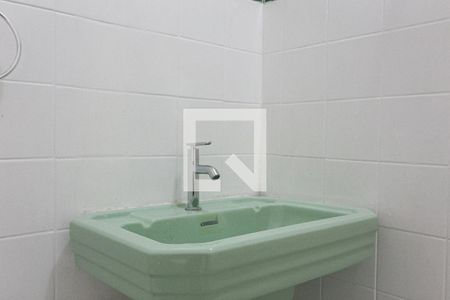 Casa à venda com 80m², 2 quartos e 1 vagaBanheiro