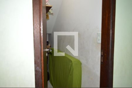 Casa à venda com 83m², 2 quartos e 2 vagasDispensa 