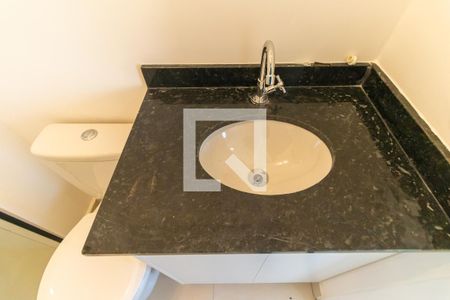 Apartamento para alugar com 54m², 2 quartos e sem vaga Apartamento para alugar com 54m², 2 quartos e sem vagaBanheiro da Suíte