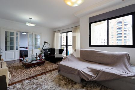 Sala de estar de apartamento à venda com 3 quartos, 141m² em Santana, São Paulo