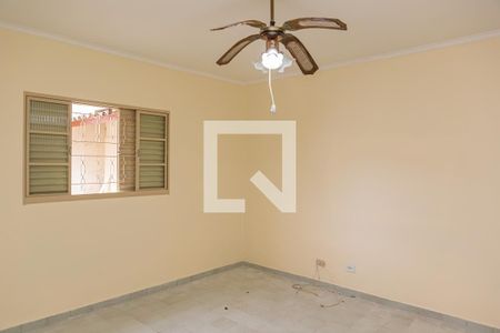 Quarto de casa para alugar com 1 quarto, 40m² em Vila Santa Teresa (zona Leste), São Paulo