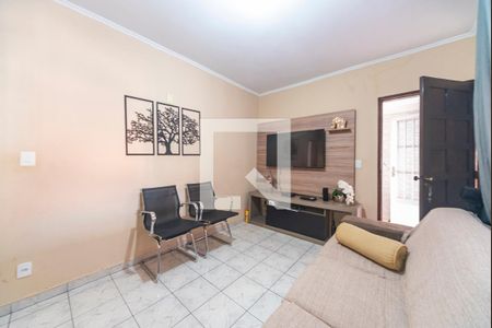 Sala de casa para alugar com 4 quartos, 221m² em Vila Luzita, Santo André