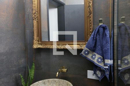 Casa à venda com 220m², 4 quartos e 2 vagasBanheiro da Suíte