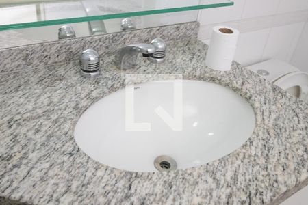Apartamento para alugar com 56m², 2 quartos e 1 vaga Apartamento para alugar com 56m², 2 quartos e 1 vagaBanheiro - torneira