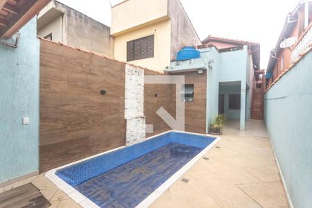 Casa à venda com 121m², 2 quartos e 1 vagaQuintal