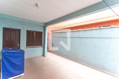 Casa à venda com 121m², 2 quartos e 1 vagaÁrea de serviço