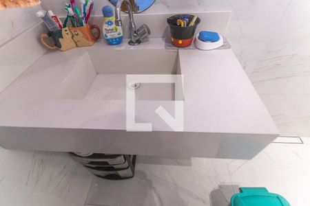 Casa à venda com 121m², 2 quartos e 1 vagaBanheiro social