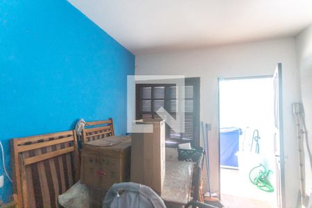 Casa à venda com 121m², 2 quartos e 1 vagaQuarto de serviço