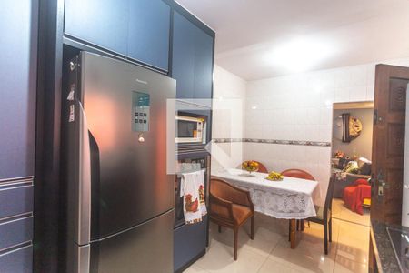 Casa à venda com 121m², 2 quartos e 1 vagaCozinha