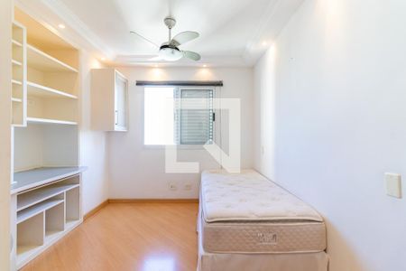 Quarto 1 de apartamento para alugar com 3 quartos, 70m² em Vila Sofia, São Paulo