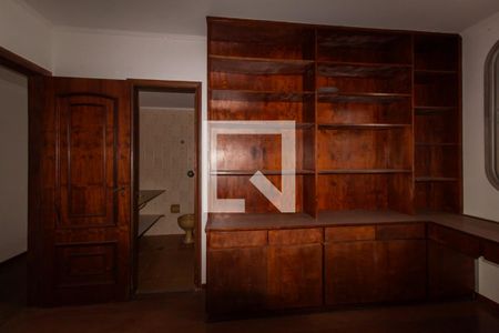 Apartamento à venda com 160m², 4 quartos e 3 vagasQuarto 2