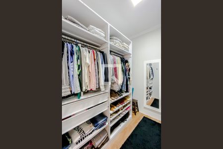 Casa para alugar com 225m², 3 quartos e 2 vagasQuarto 1 - Armários