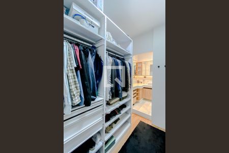 Casa para alugar com 225m², 3 quartos e 2 vagasQuarto 1 - Armários