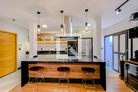 Casa para alugar com 225m², 3 quartos e 2 vagasCozinha