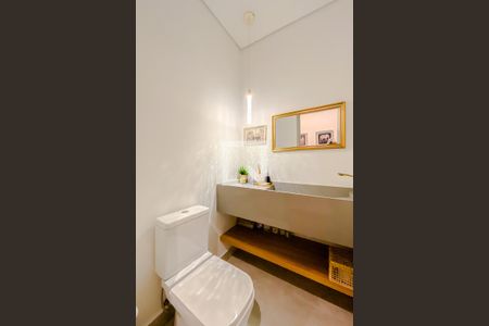 Casa para alugar com 225m², 3 quartos e 2 vagasLavabo