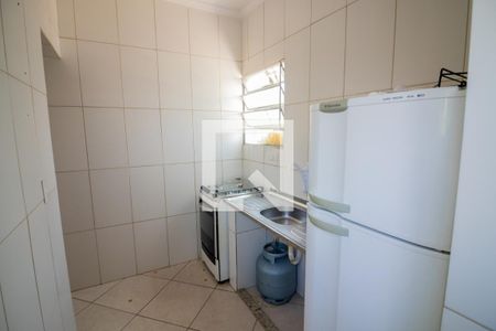 Cozinha e Lavanderia de kitnet/studio para alugar com 1 quarto, 26m² em Jardim Esmeralda, São Paulo