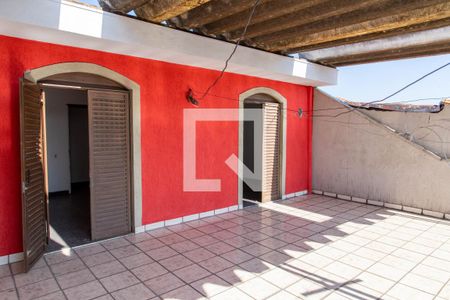 Casa à venda com 303m², 5 quartos e 3 vagasVaranda