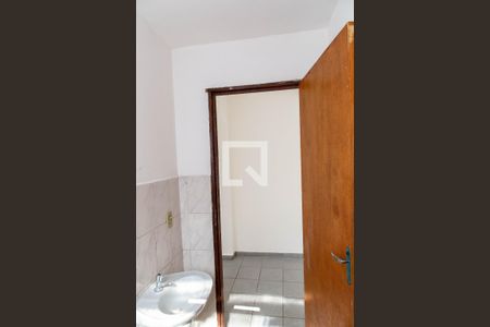 Casa à venda com 303m², 5 quartos e 3 vagasBanheiro Casa 2