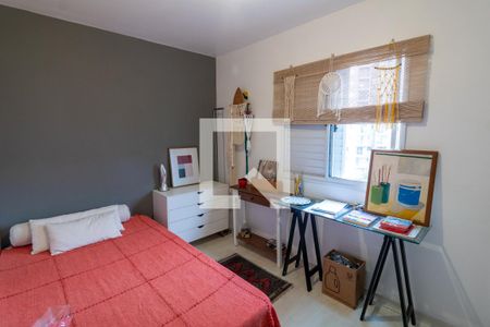 Quarto de apartamento à venda com 2 quartos, 68m² em Parque Reboucas, São Paulo