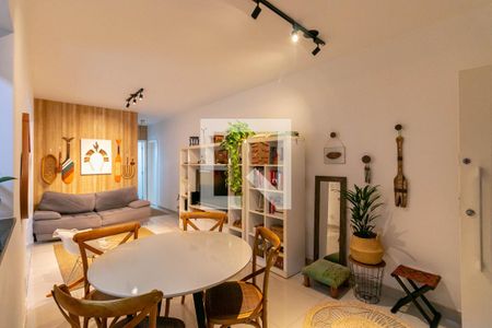 Sala de apartamento para alugar com 2 quartos, 136m² em Sion, Belo Horizonte