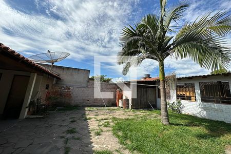 Casa para alugar com 75m², 2 quartos e 1 vagaQuintal