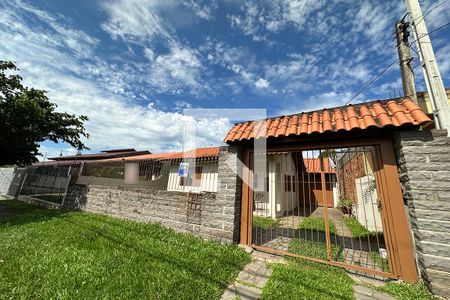 Casa para alugar com 75m², 2 quartos e 1 vagaFachada