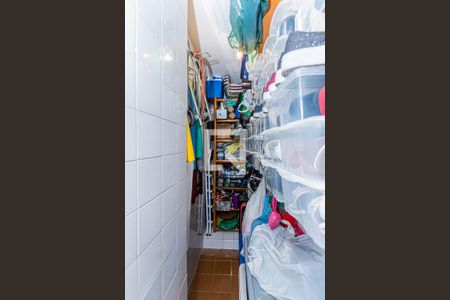 Apartamento à venda com 96m², 3 quartos e 1 vaga Apartamento à venda com 96m², 3 quartos e 1 vagaDepósito