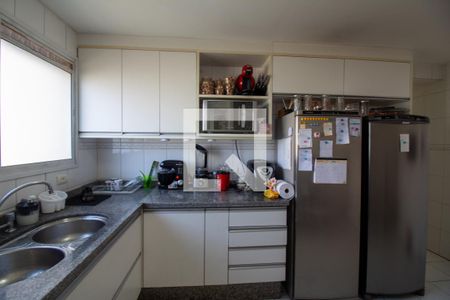 Apartamento para alugar com 156m², 3 quartos e 3 vagasCozinha