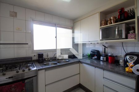 Apartamento para alugar com 156m², 3 quartos e 3 vagasCozinha