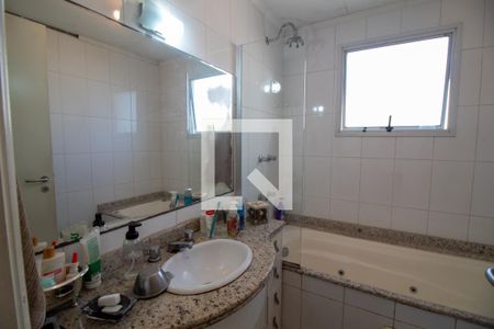 Apartamento para alugar com 156m², 3 quartos e 3 vagasBanheiro da Suíte 3