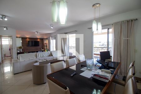 Apartamento para alugar com 156m², 3 quartos e 3 vagasSala de Jantar