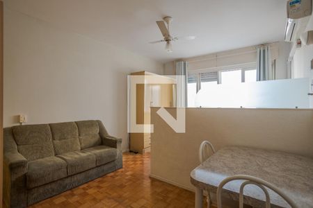 Sala de apartamento à venda com 1 quarto, 32m² em Floresta, Porto Alegre