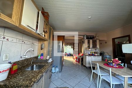 Casa à venda com 150m², 4 quartos e 3 vagasCozinha