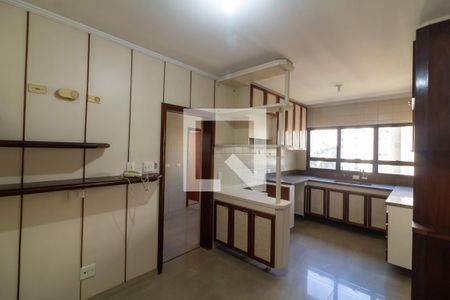 Apartamento à venda com 224m², 4 quartos e 4 vagasCozinha