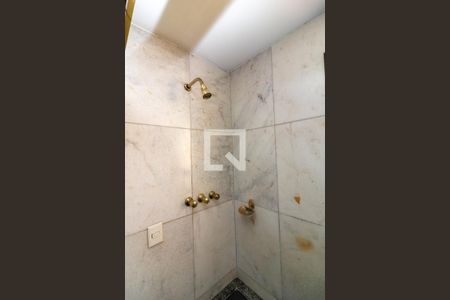 Apartamento à venda com 224m², 4 quartos e 4 vagasBanheiro