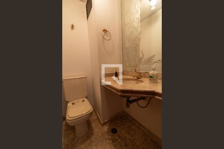 Apartamento à venda com 224m², 4 quartos e 4 vagasBanheiro