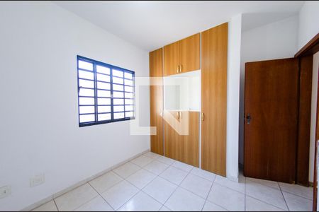 Quarto 2 de casa para alugar com 2 quartos, 130m² em Serra, Belo Horizonte