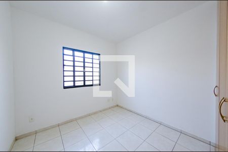 Quarto 1 de casa para alugar com 2 quartos, 130m² em Serra, Belo Horizonte
