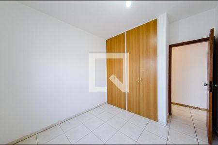 Quarto 1 de casa para alugar com 2 quartos, 130m² em Serra, Belo Horizonte