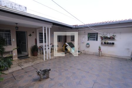 Área externa de casa à venda com 3 quartos, 370m² em Riacho das Pedras, Contagem